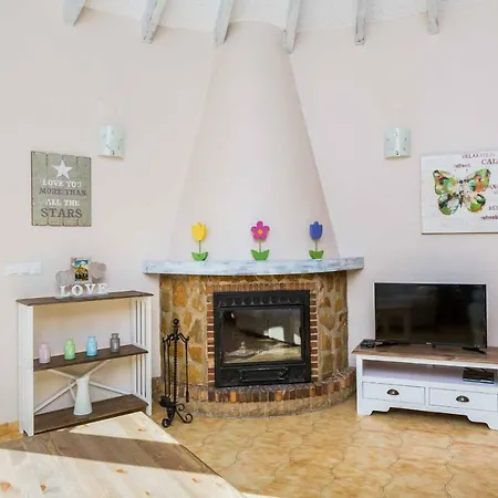 Villa Loly