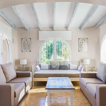 Villa Loly